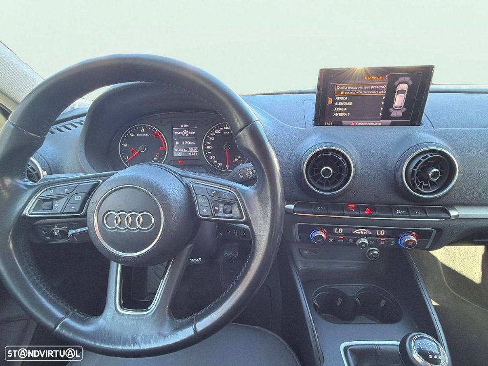 Audi A3 Sportback 1.6 TDI Sport - 13
