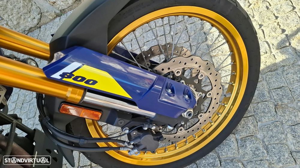 Suzuki v-strom v - 9