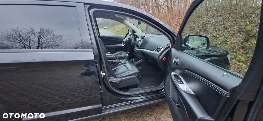 Fiat Freemont 2.0 Multijet Lounge - 9