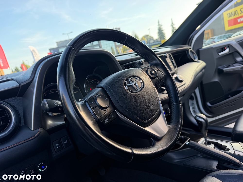 Toyota RAV4 - 22