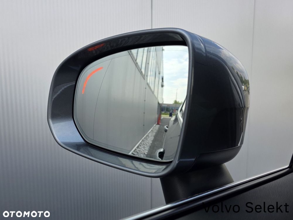 Volvo XC 60 - 32
