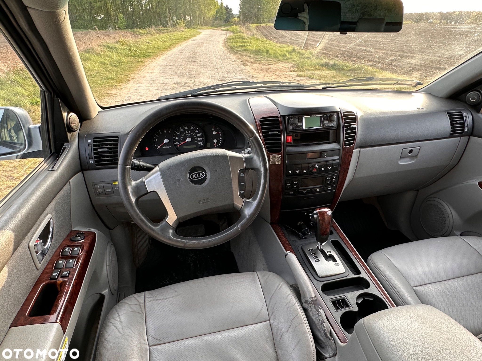 Kia Sorento - 8