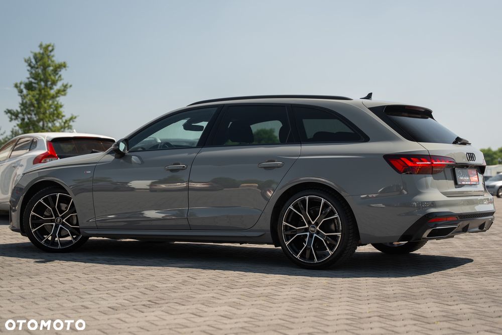 Audi A4 Avant 40 TFSI quattro S tronic S line - 14