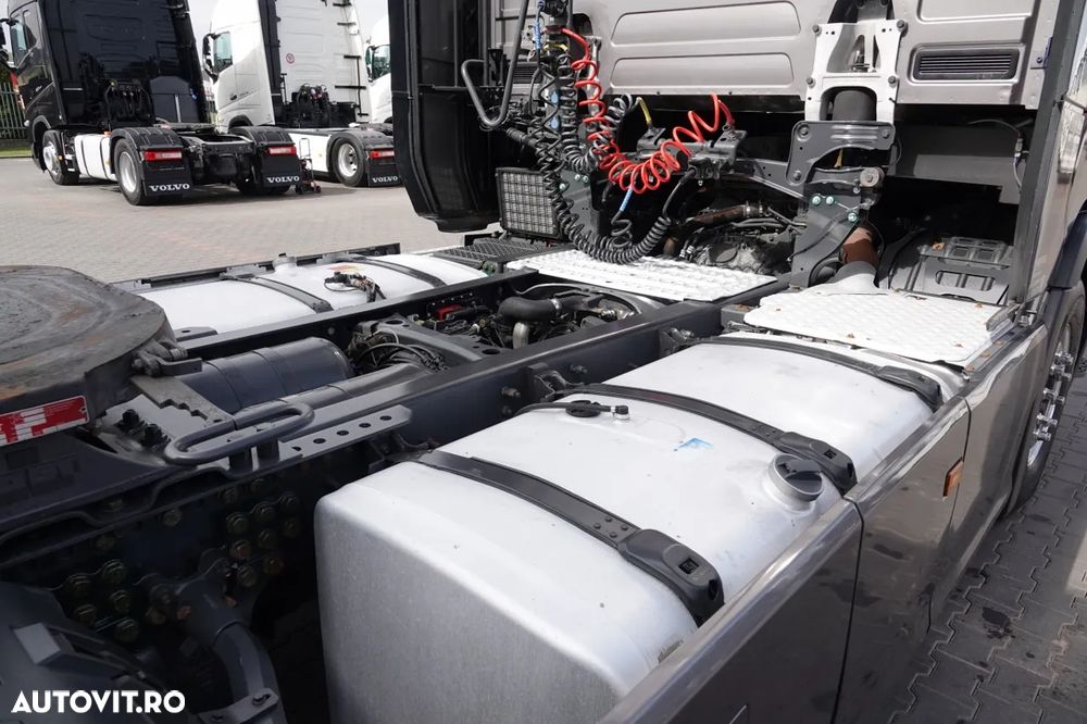 Scania S 500 / RETARDER / AER CONDIȚIONAT PARCARE / JANTE DIN ALIAJ / PIELE / ANVELOPE 100% / REZERVORE 1.400 L - 17