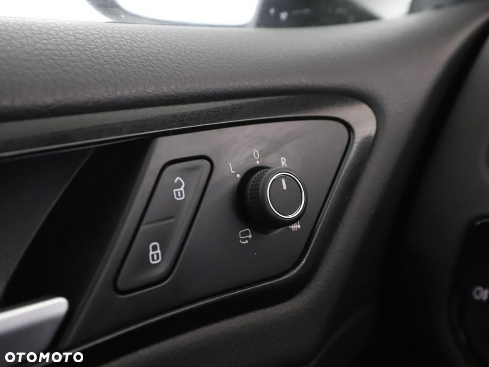 Volkswagen Golf R 4Motion (BlueMotion Technology) DSG - 38