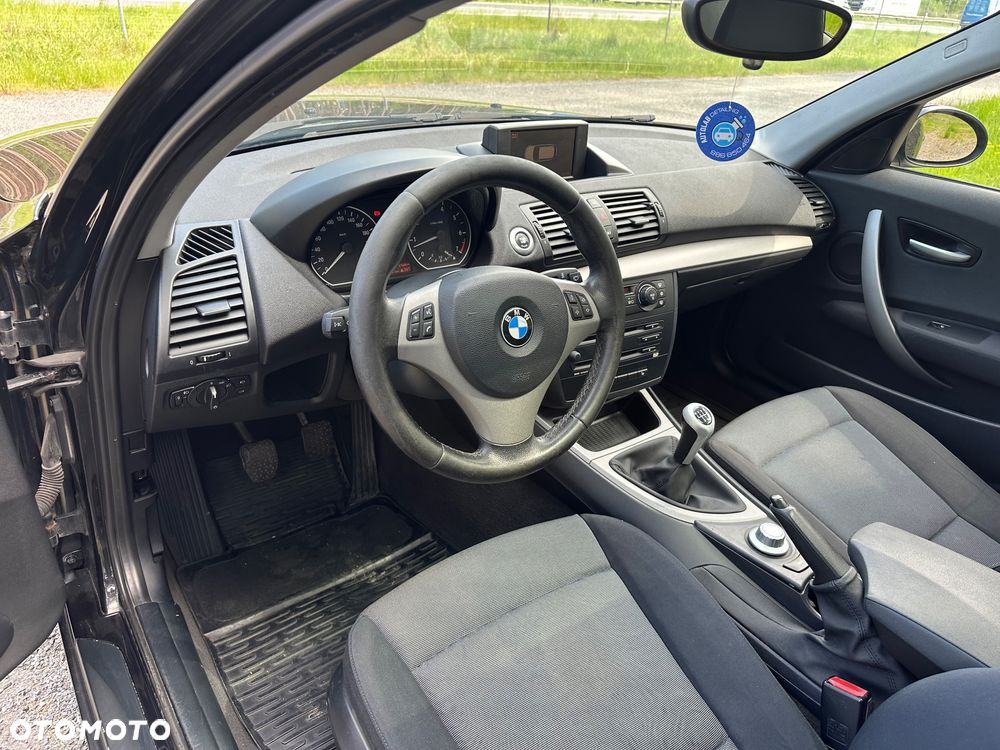 BMW Seria 1 - 9