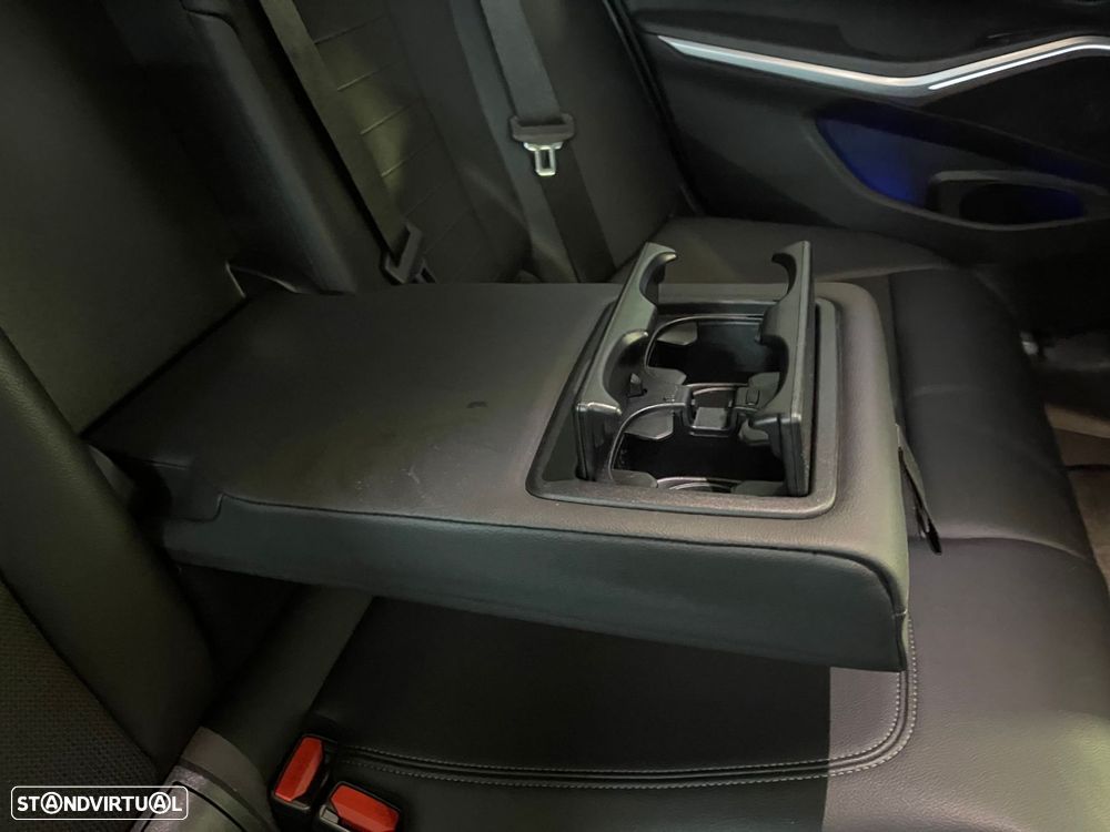 BMW 318 d Touring Pack M Auto - 17