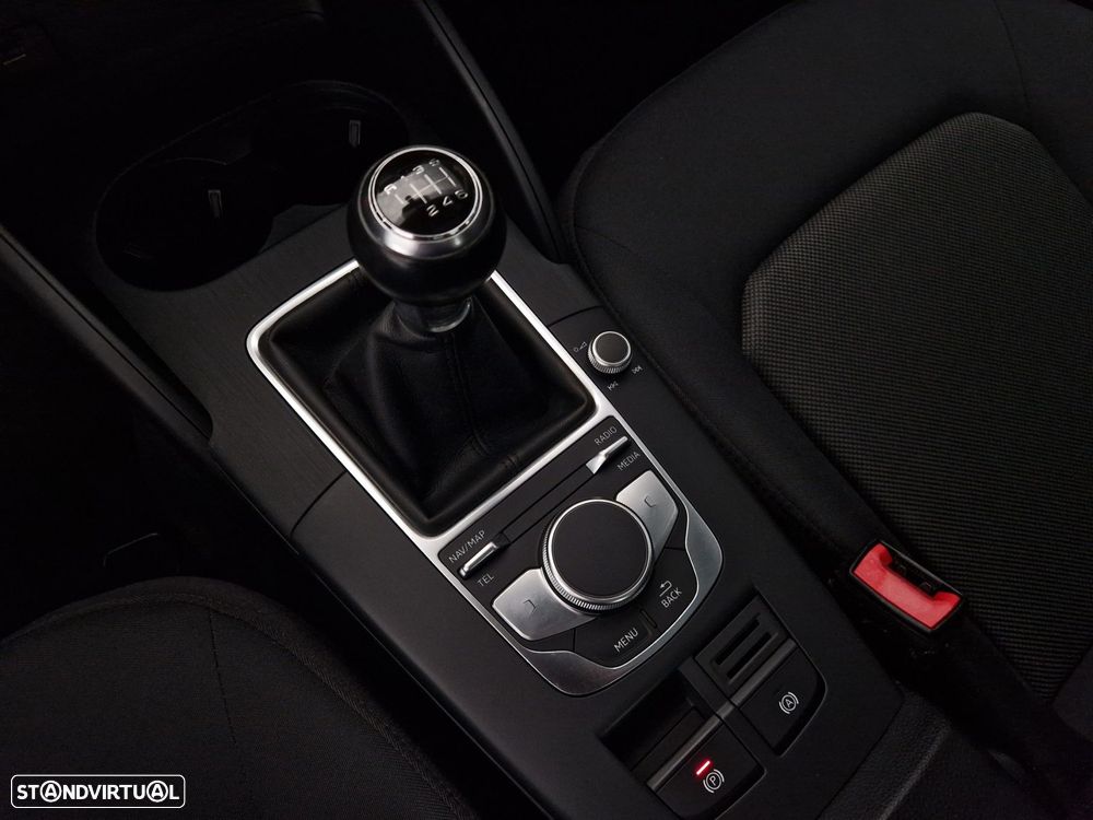 Audi A3 Sportback 1.0 TFSI - 18