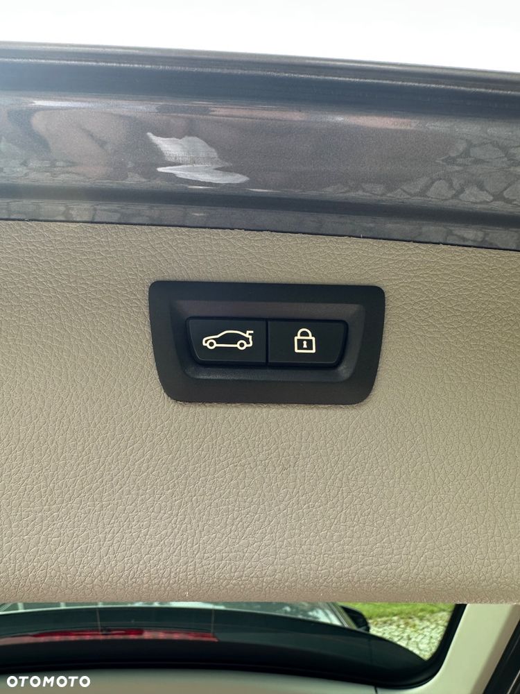 BMW Seria 3 318d Advantage - 13