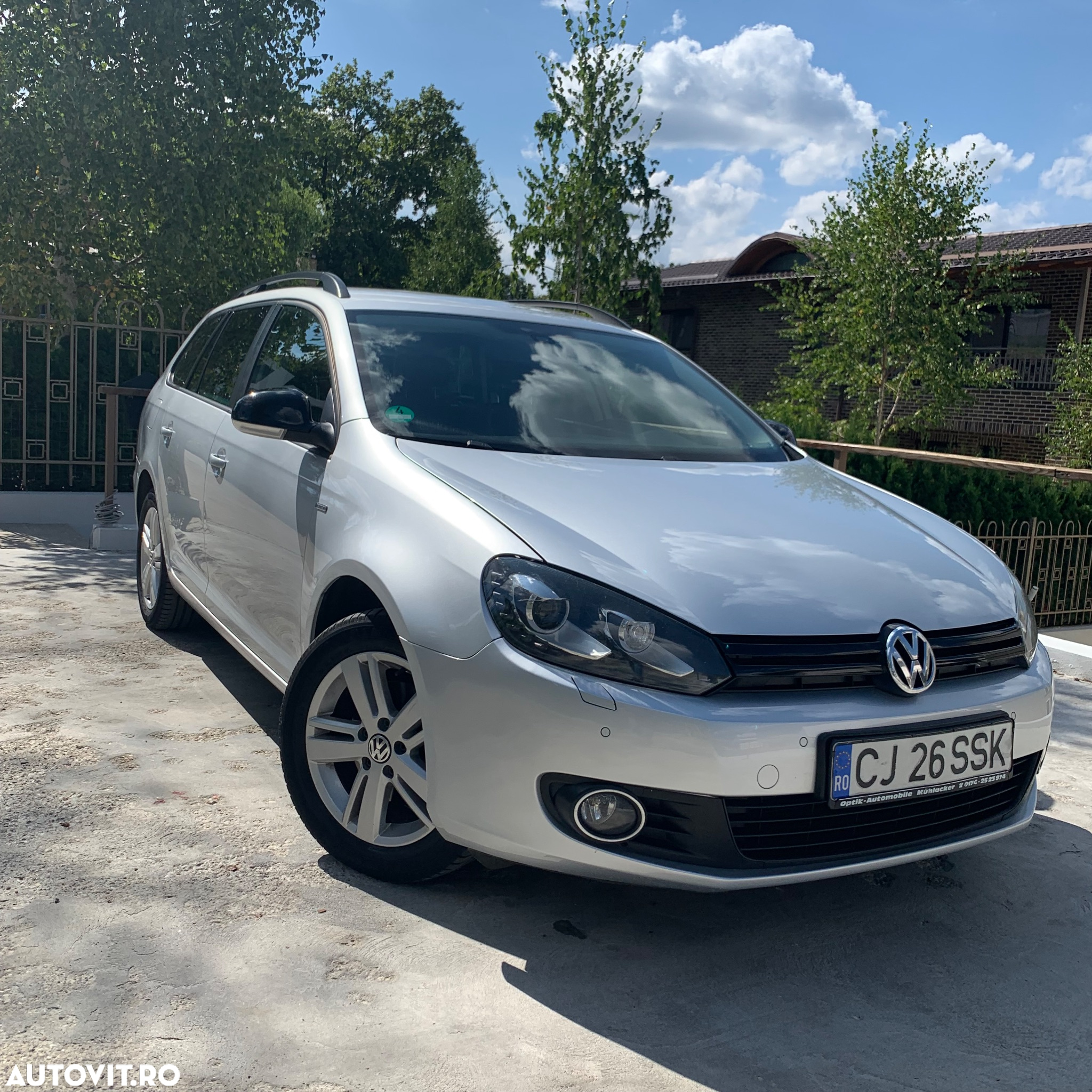Volkswagen Golf 1.6 TDI BlueMotion Technology DPF Comfortline DSG - 8