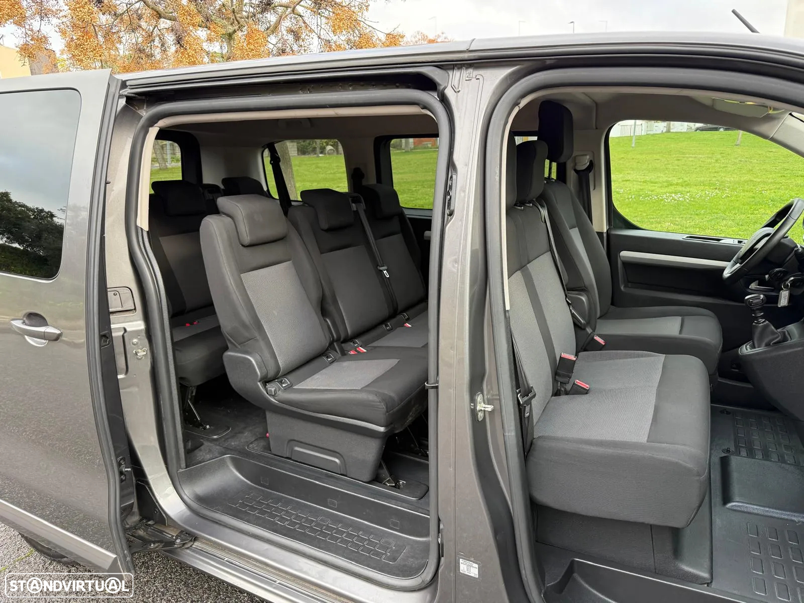 Peugeot Expert 1.5 BlueHDi L2H1 Semi-Vidrado - 17