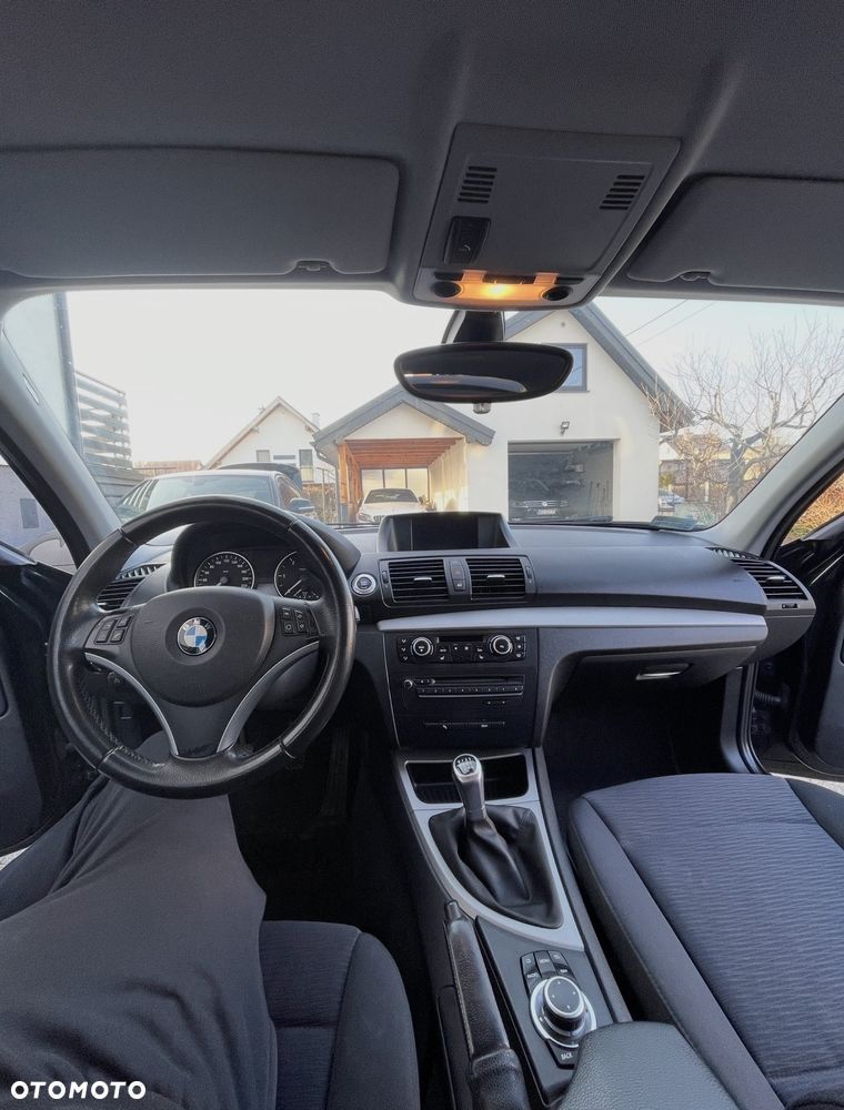 BMW Seria 1 - 12