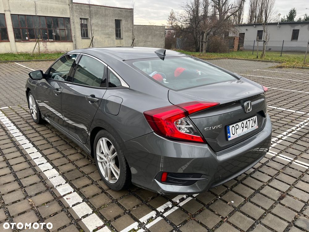 Honda Civic 1.5 T Executive CVT - 9