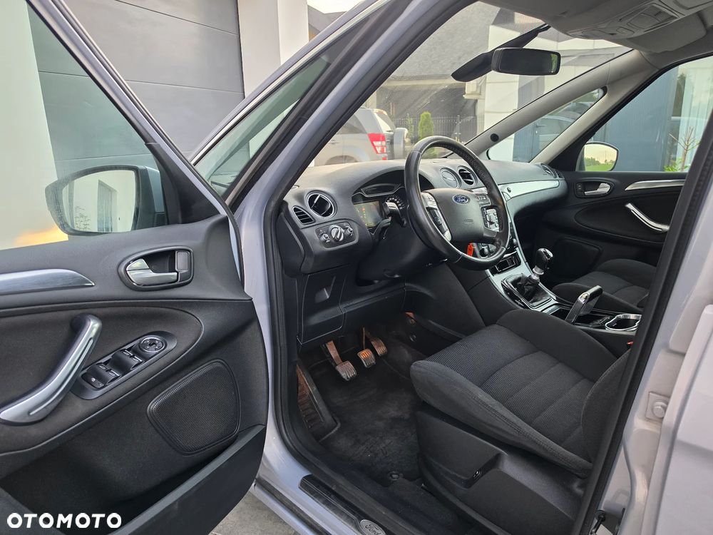 Ford S-Max 2.0 TDCi Titanium - 21