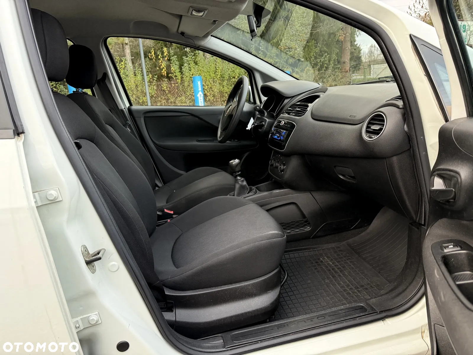 Fiat Grande Punto - 23