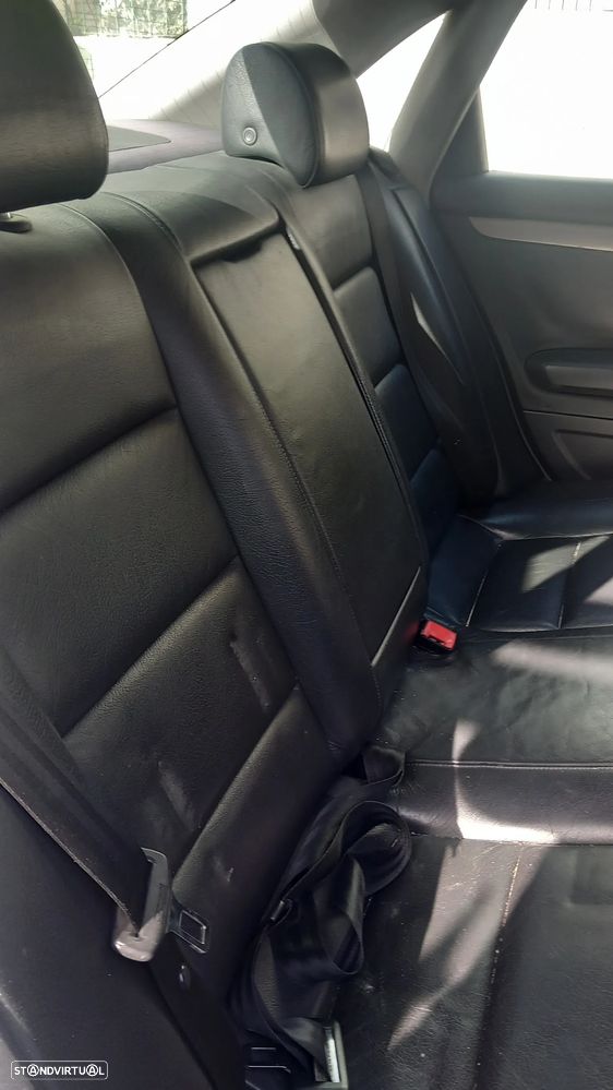Audi A4 1.9 TDI - 9