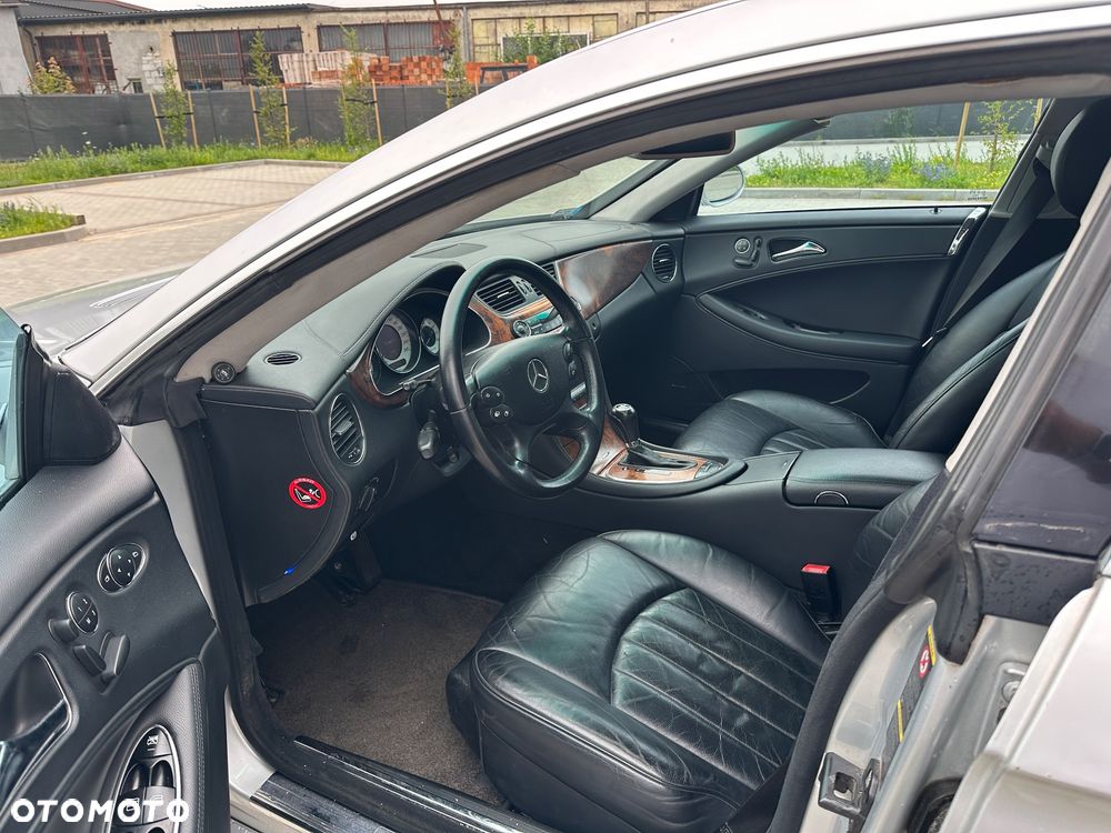 Mercedes-Benz CLS 500 - 9