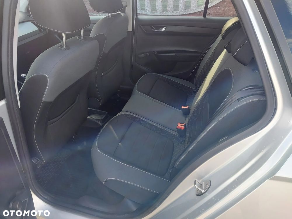 Skoda Fabia - 4