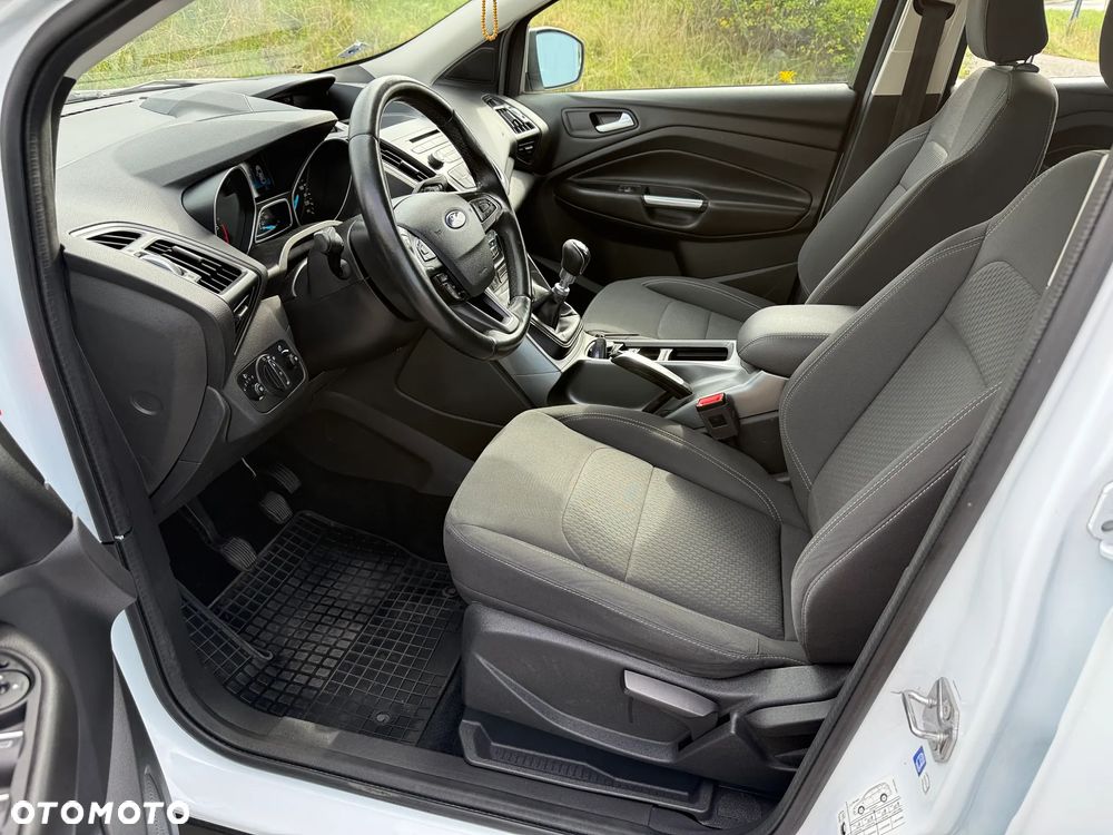 Ford Kuga 1.5 EcoBlue FWD Titanium - 15