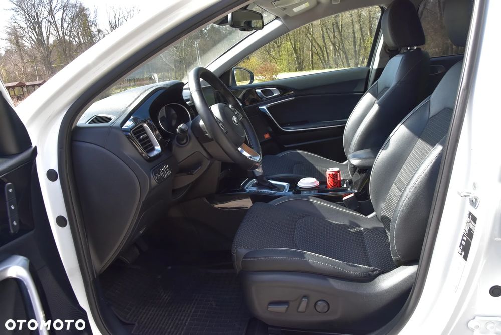 Kia Ceed 1.6 GDI DCT OPF Platinum Edition - 9