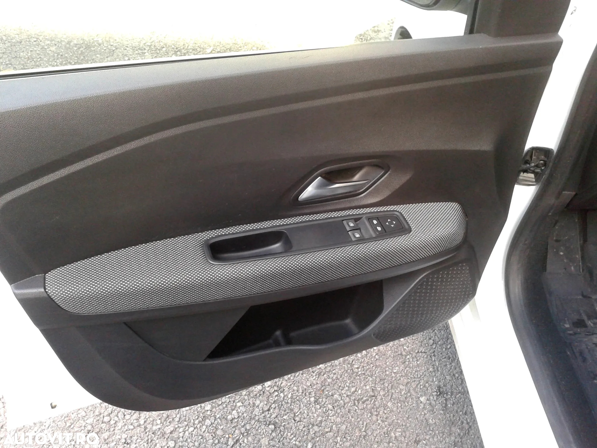 Dacia Sandero SCe 65 Comfort - 9