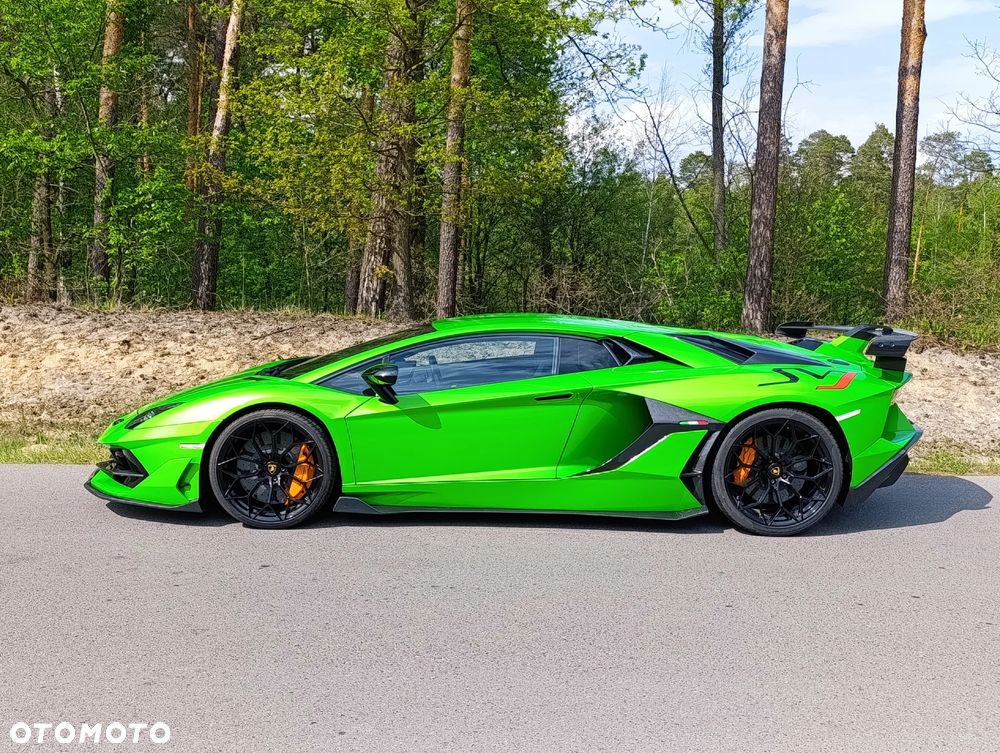Lamborghini Aventador - 9
