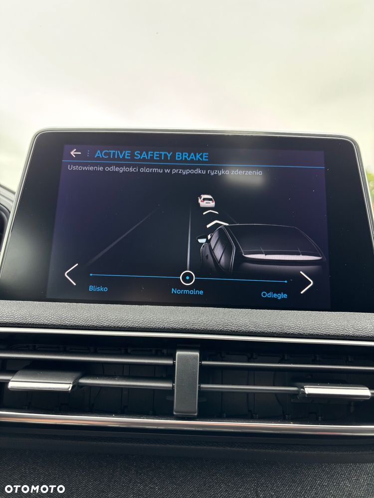 Peugeot 5008 BlueHDI 130 Allure Business-Paket - 32