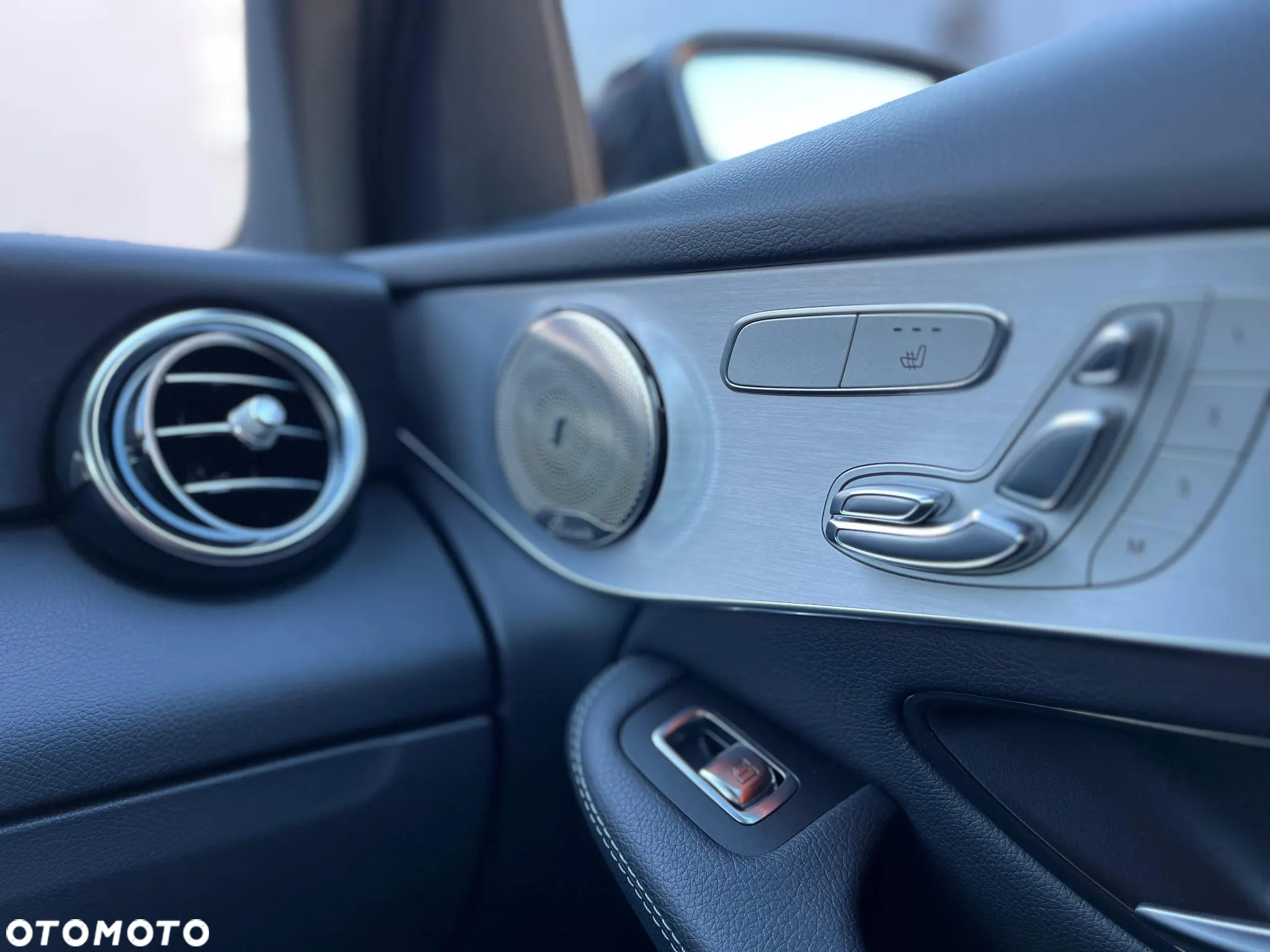 Mercedes-Benz GLC 250 4-Matic - 17
