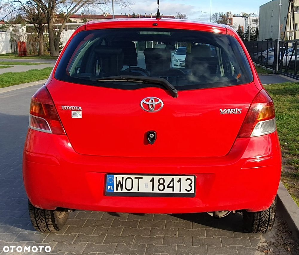 Toyota Yaris 1.0 Terra - 7