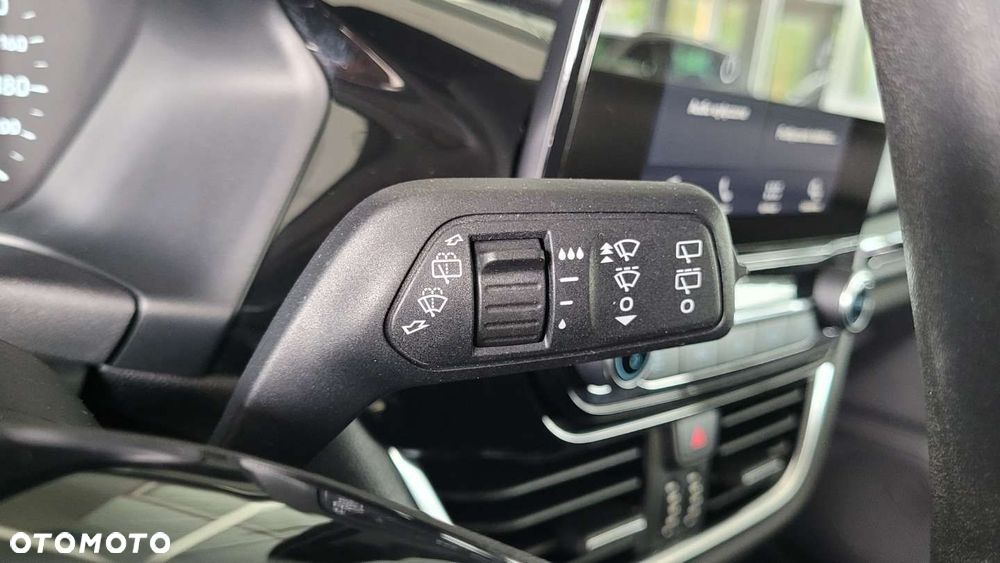 Ford Fiesta - 10