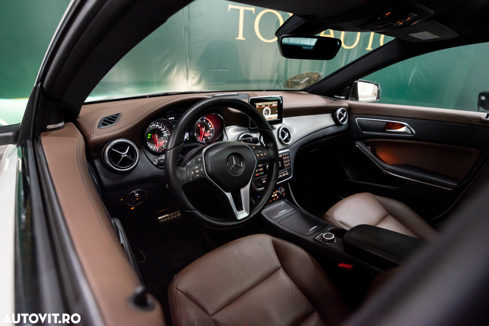 Mercedes-Benz CLA 200 7G-DCT AMG Line - 7