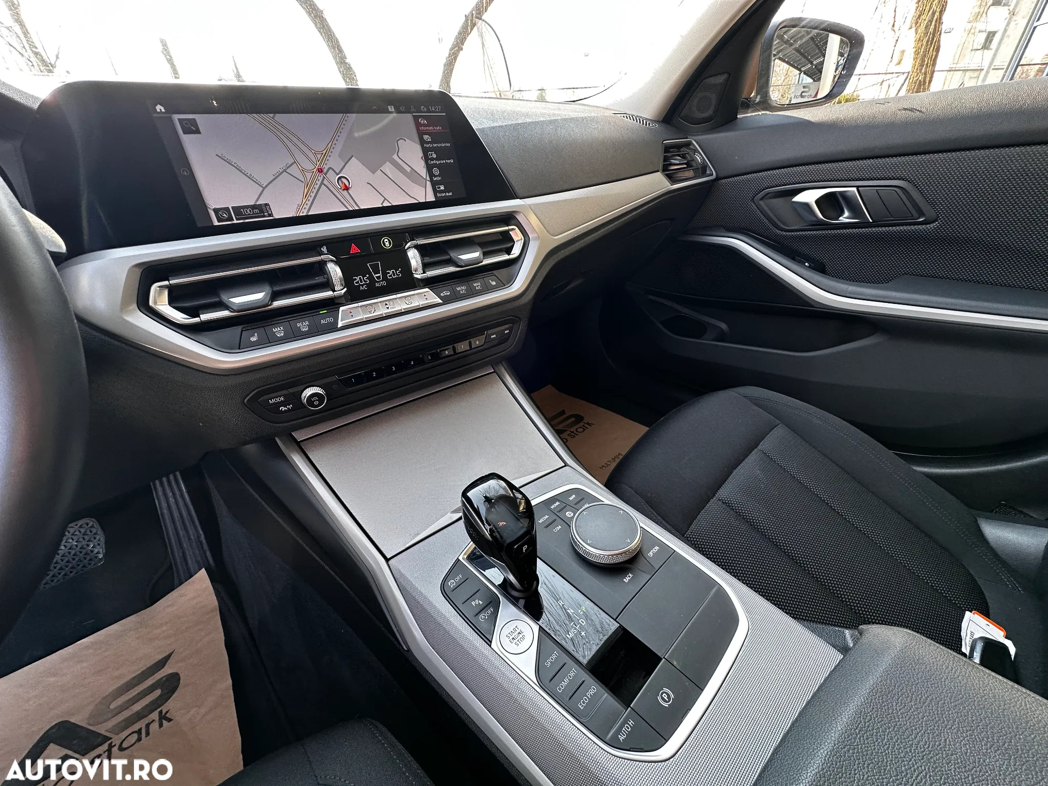BMW Seria 3 318d Aut. - 25