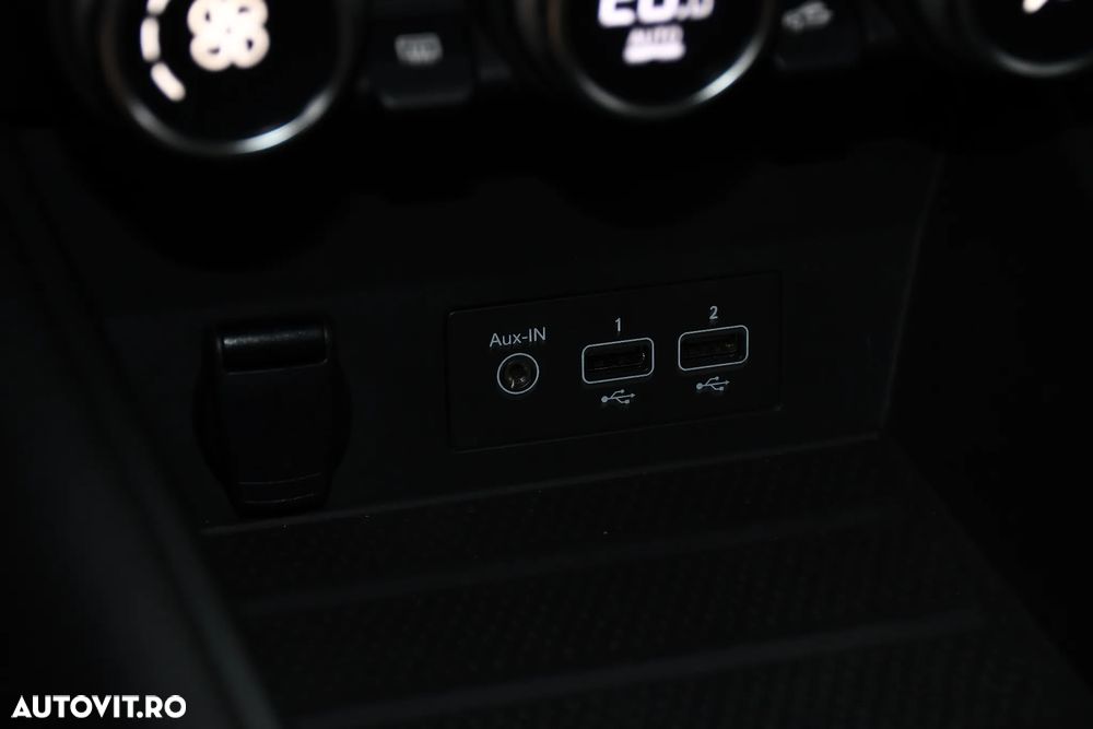 Renault Captur E-TECH 160 INITIALE PARIS - 37