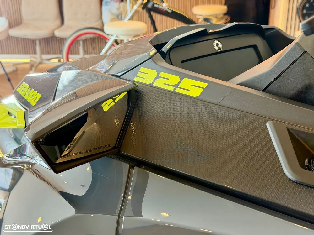 Sea-Doo RXT-X 325 RS - 38