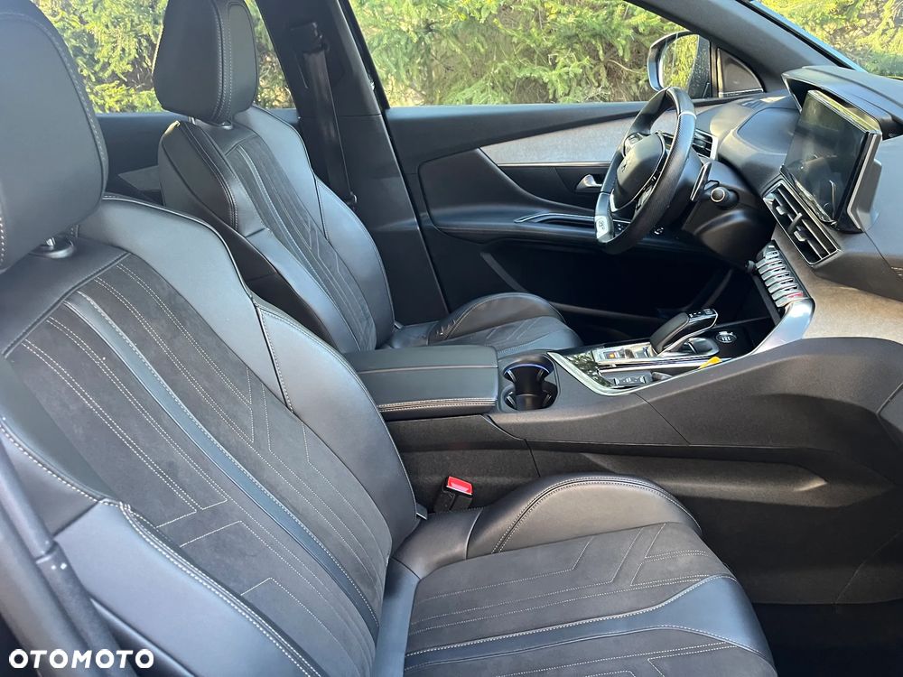 Peugeot 3008 225 e-EAT8 GT Pack - 19