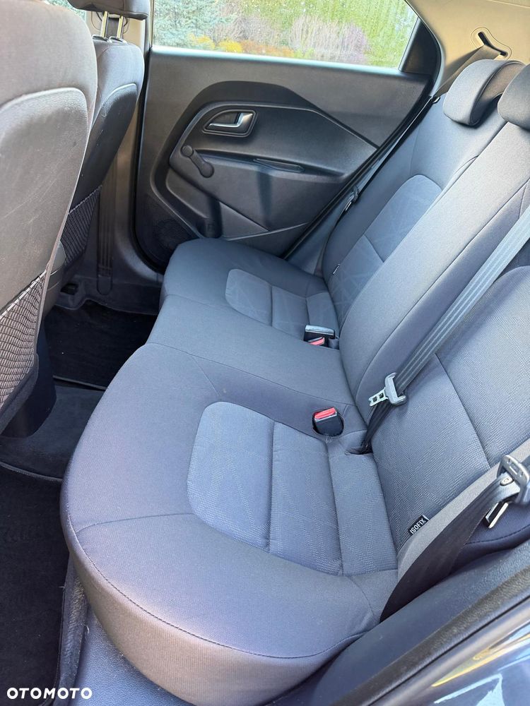 Kia Rio 1.1 CRDI Dream Team Edition - 16