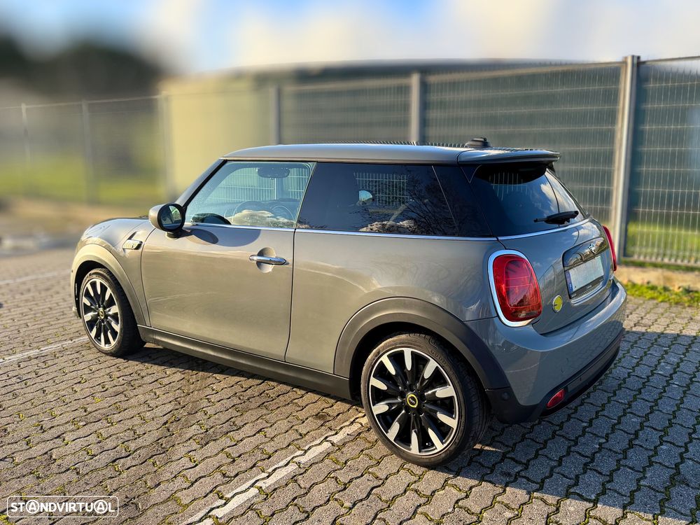 MINI 3 Portas Cooper SE - 4