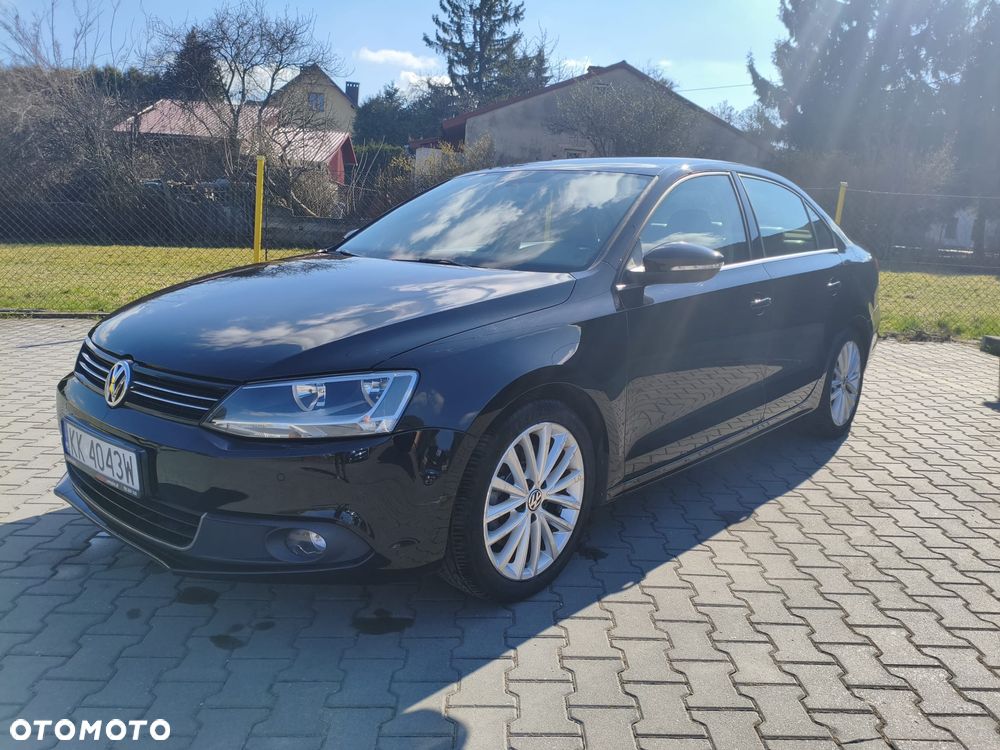 Volkswagen Jetta 1.4 TSI DSG Comfortline - 1