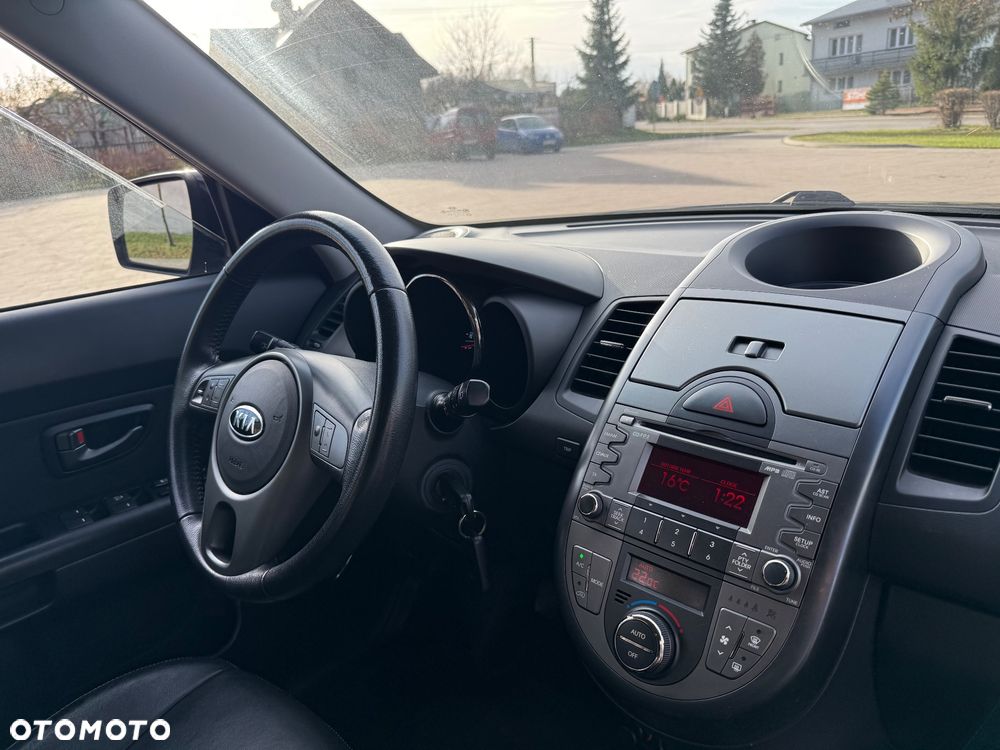 Kia Soul 1.6 M - 12