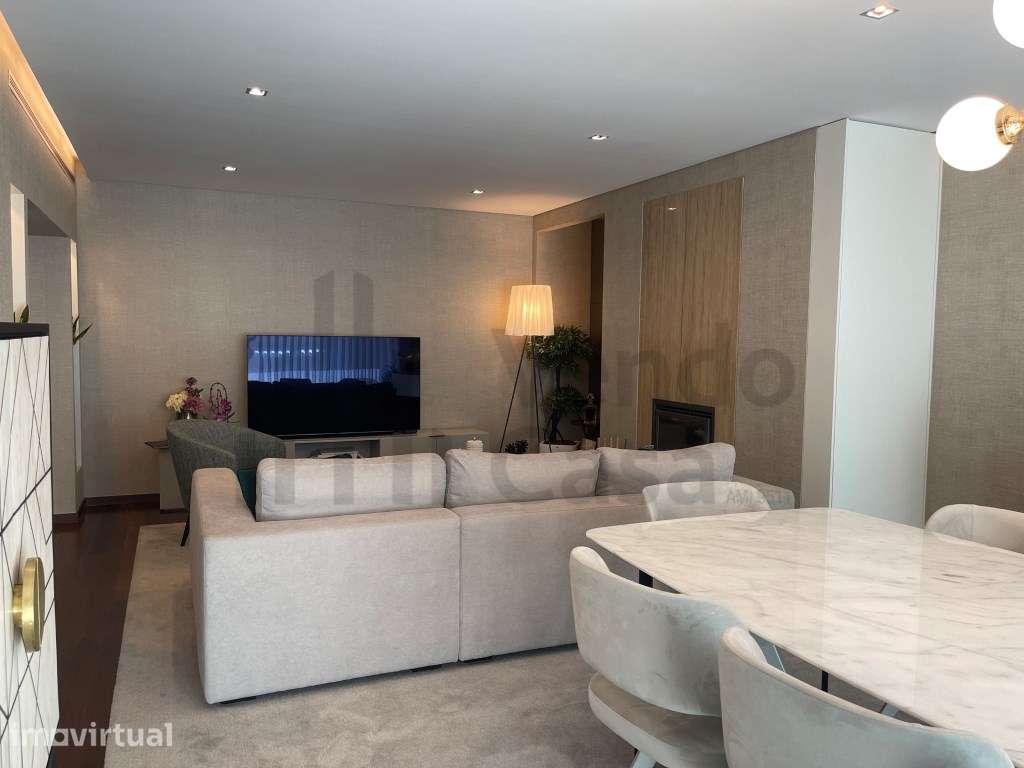 Vende-se T3 Luxo - Braga D. Diogo - Grande imagem: 2/48