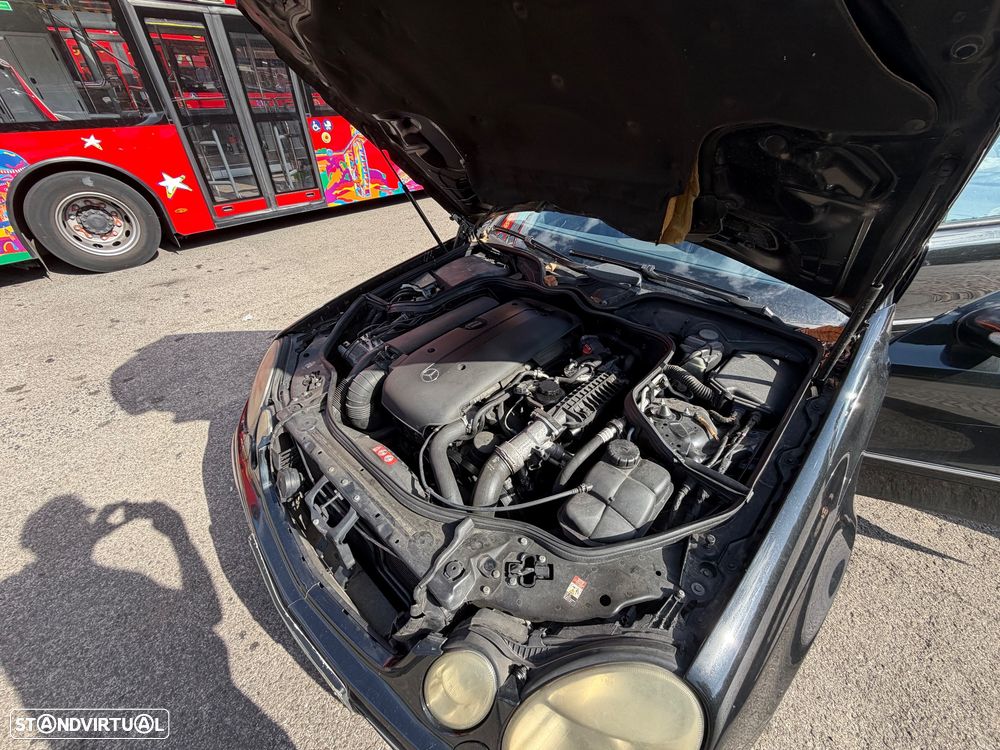 Mercedes-Benz E 270 2003 photo 3