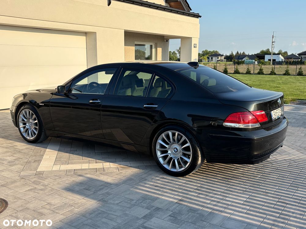 BMW Seria 7 745d - 6