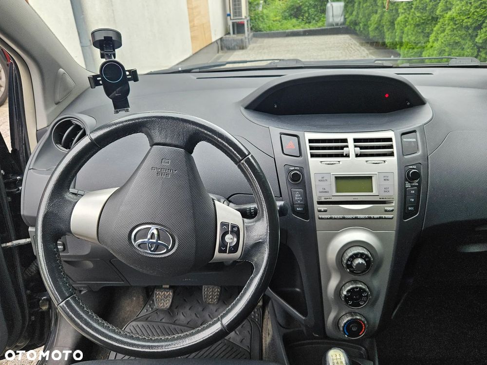 Toyota Yaris 1.4 D-4D Terra - 5