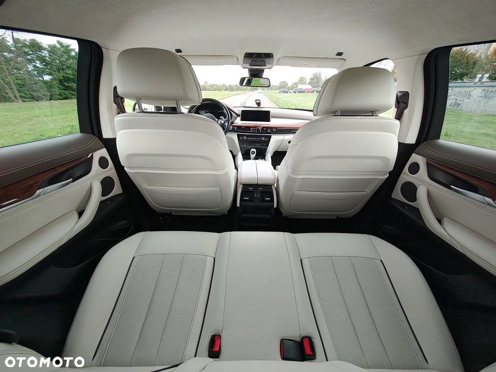 BMW X6 xDrive40d - 30