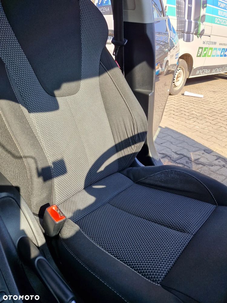 Seat Leon 2.0 TDI DPF Sport - 17