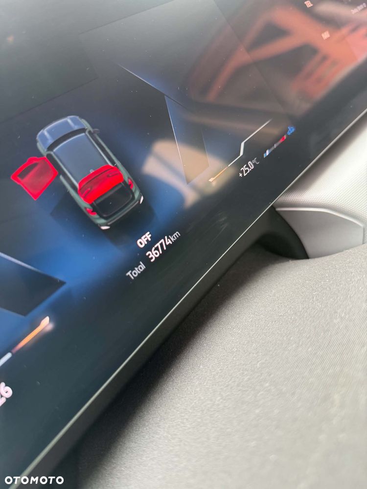 BMW X1 sDrive18i - 17