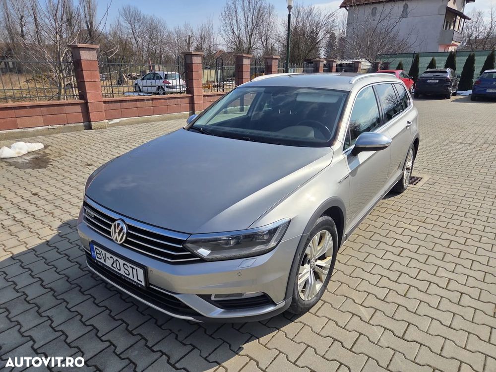 Volkswagen Passat Alltrack - 1