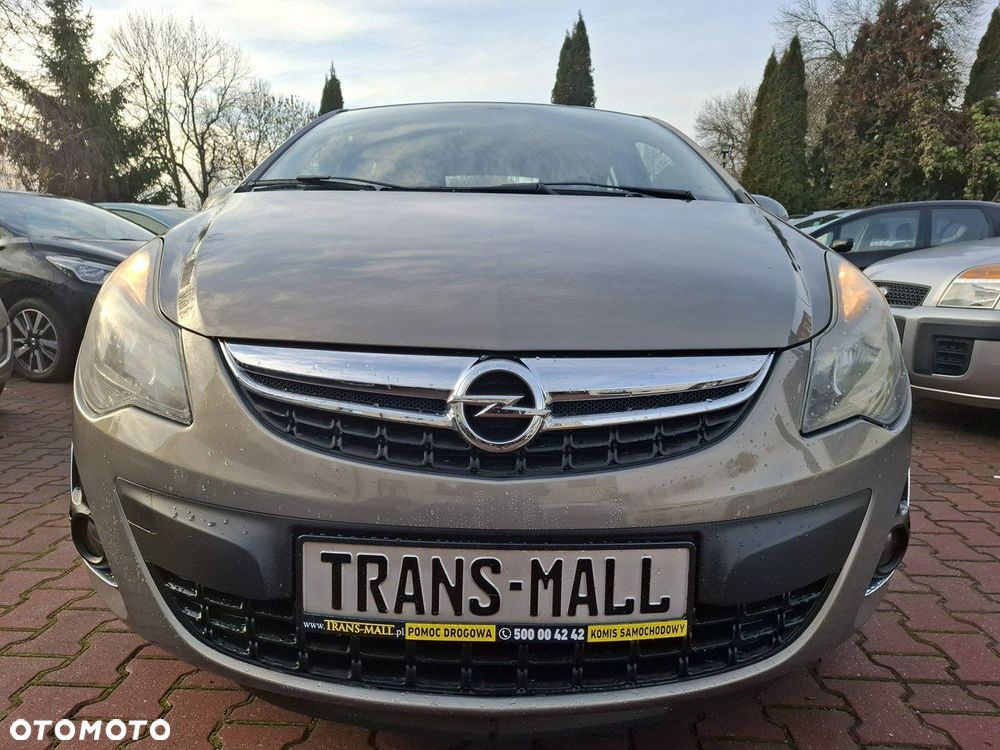 Opel Corsa 1.2 16V Essentia - 3