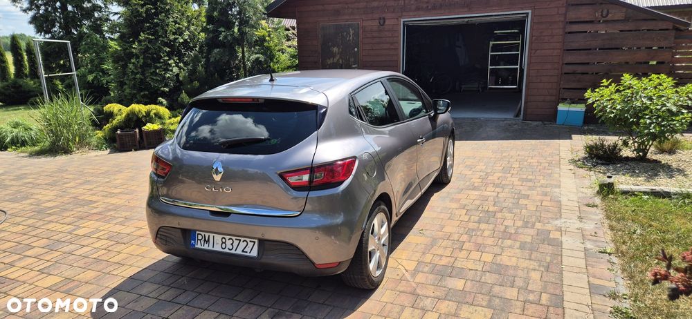 Renault Clio - 2