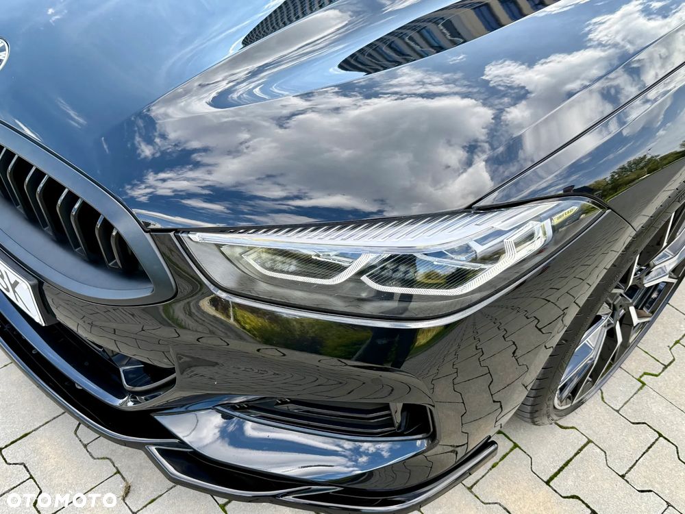 BMW Seria 8 840d xDrive mHEV - 21